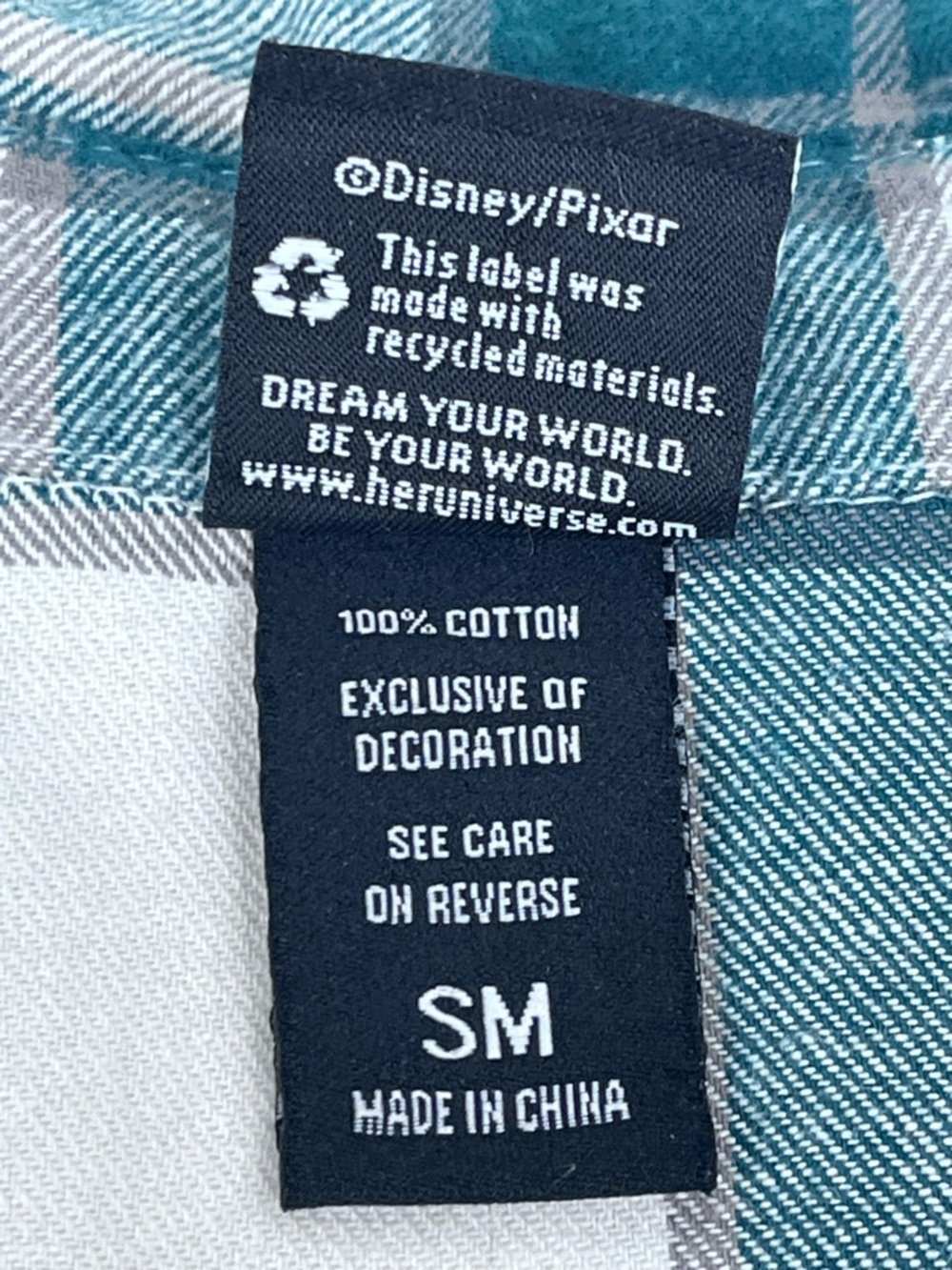 Pixar Our Universe Women's Flannel Top with Brave Merida  & DunBroch Bears Small - Picture 10 of 11